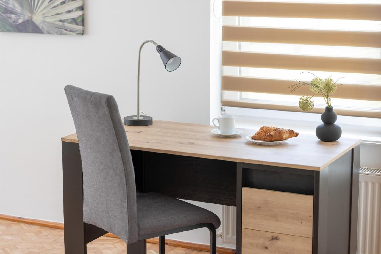 Bright & Spacious Family Apartment In Miedzyzdroje With Parking And 3 Balconies By Noclegi Renters Экстерьер фото